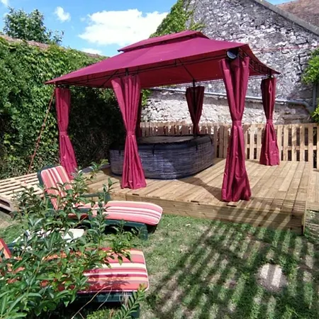 Ty Karret - Jacuzzi Holiday home *